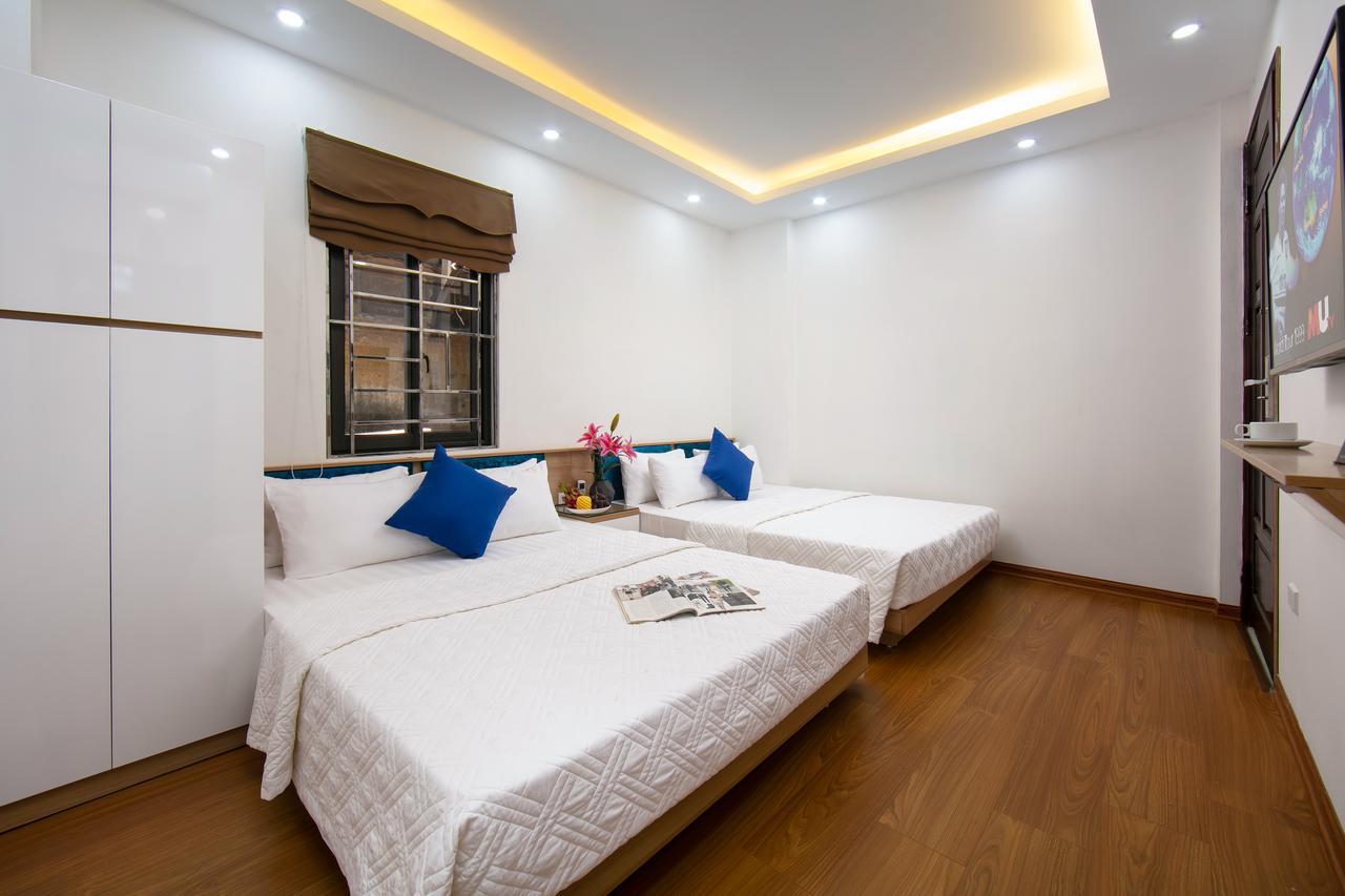 Golden Hotel